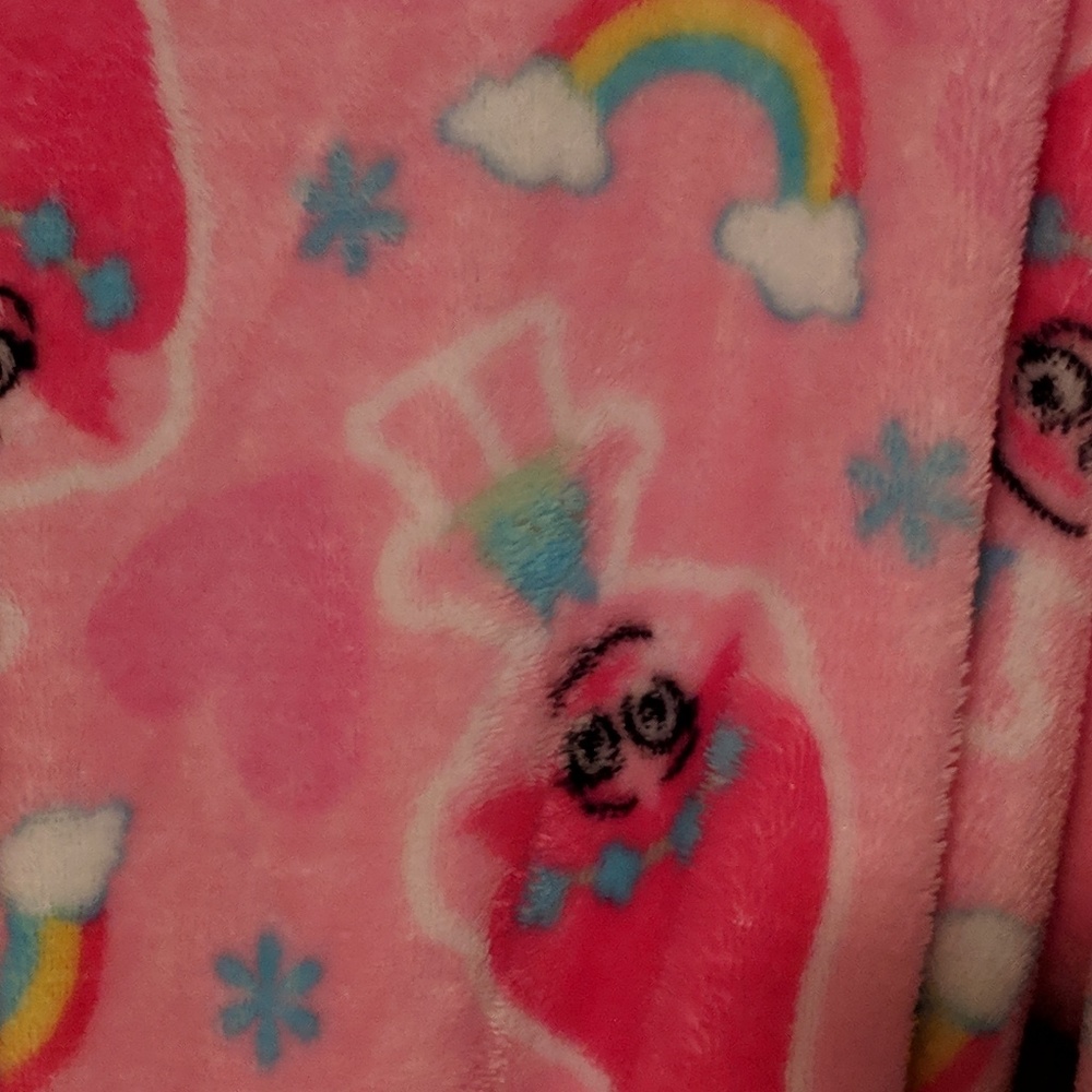 Trolls Robe - Picture 2 of 2